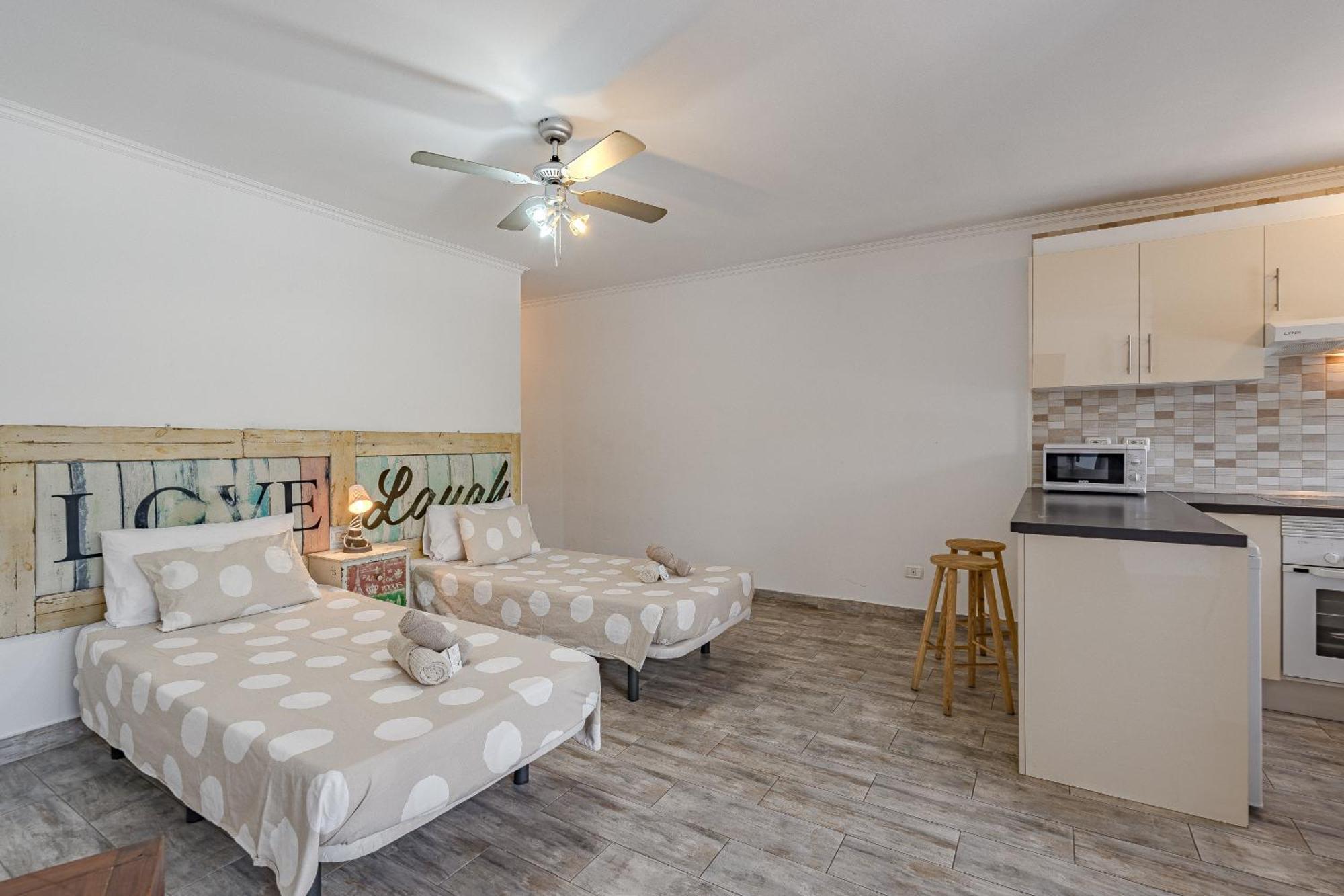 Estudio Reformado Parque Santiago 1 Плая де лас Америкас Екстериор снимка