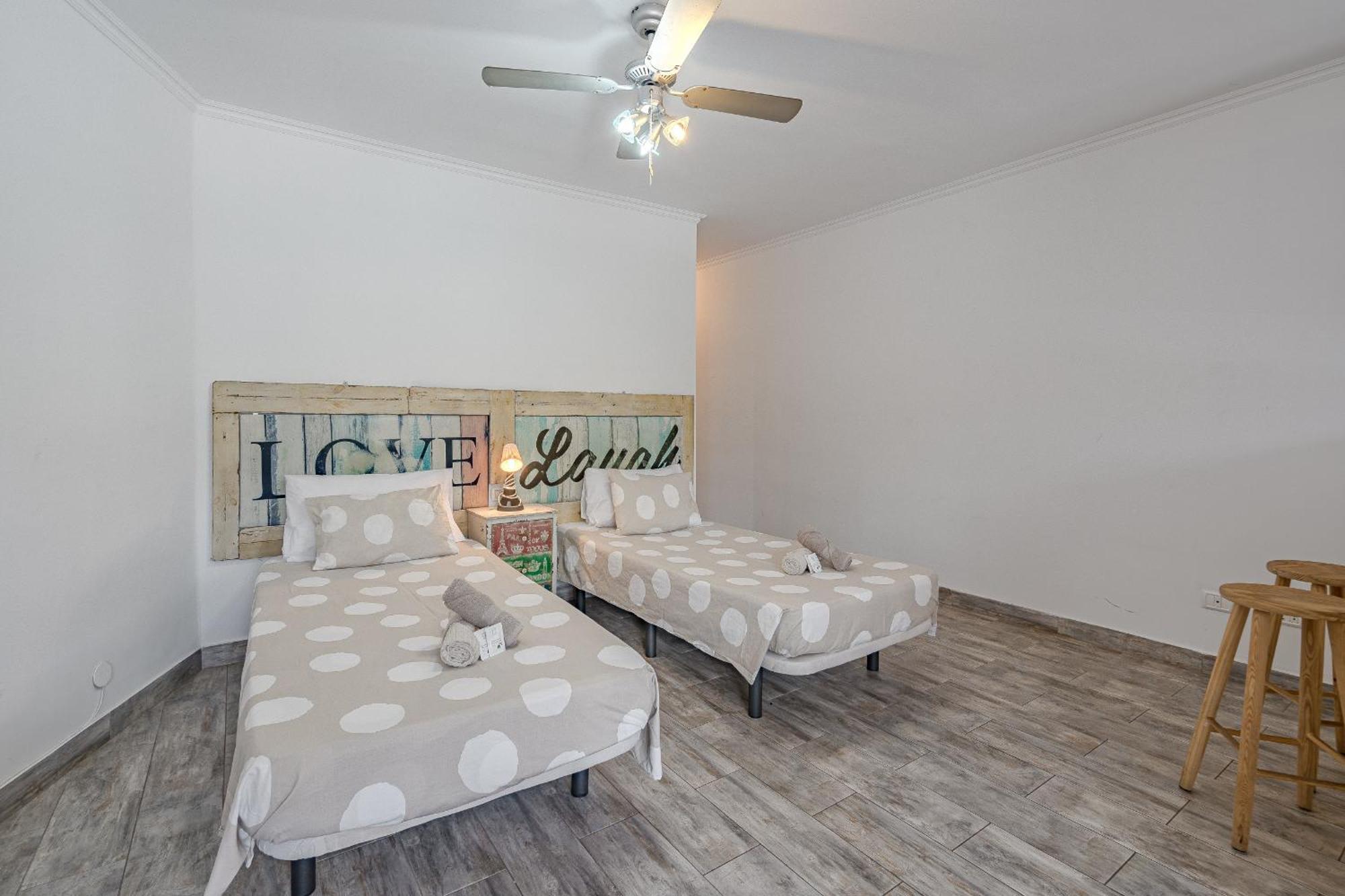 Estudio Reformado Parque Santiago 1 Плая де лас Америкас Екстериор снимка
